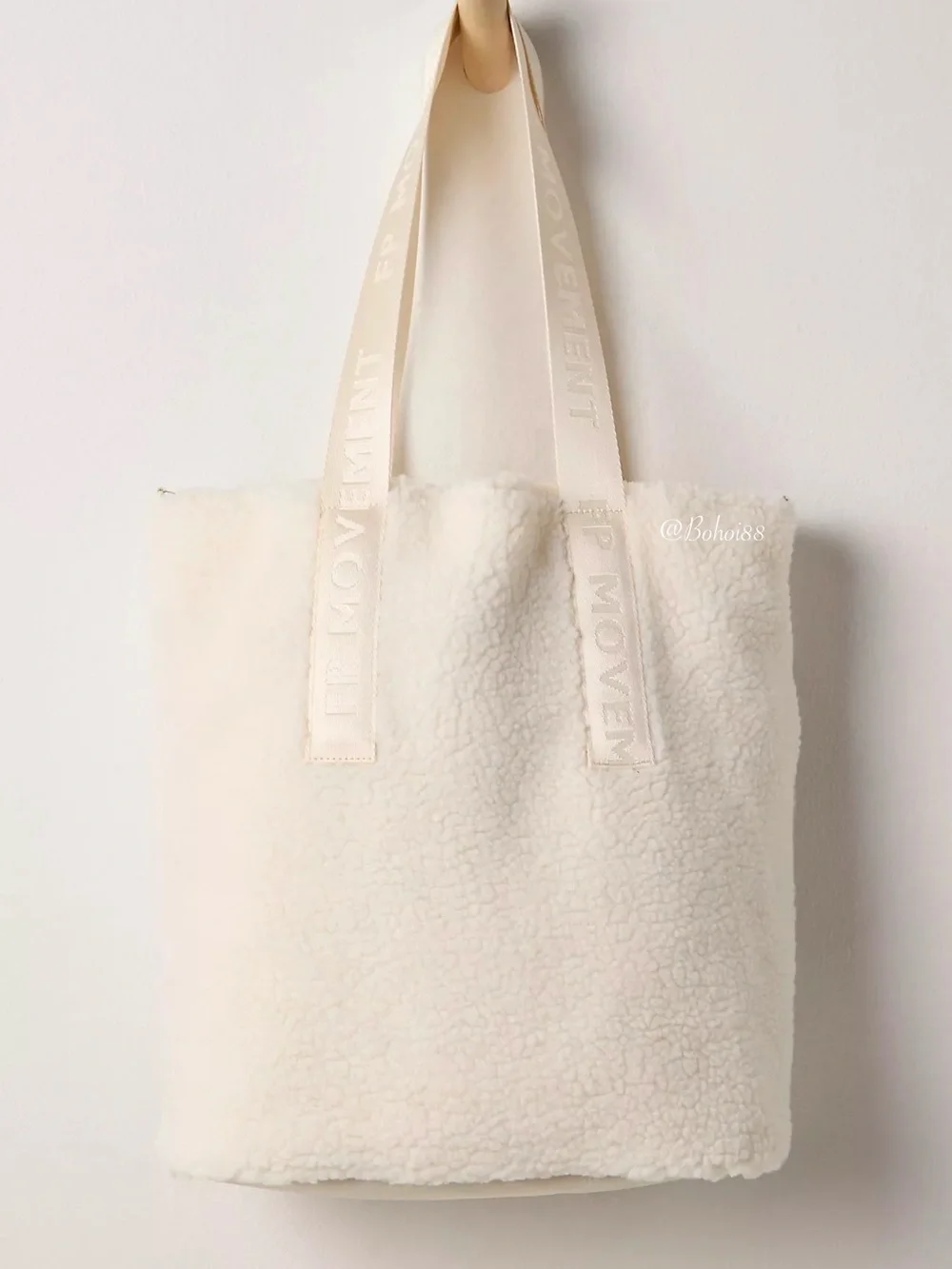 NWT Free People Slopes Sherpa Bucket Bag